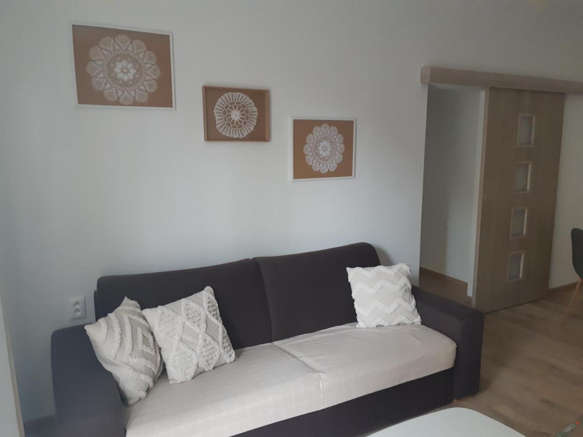 Apartamento Vilka Čachtice Exterior foto