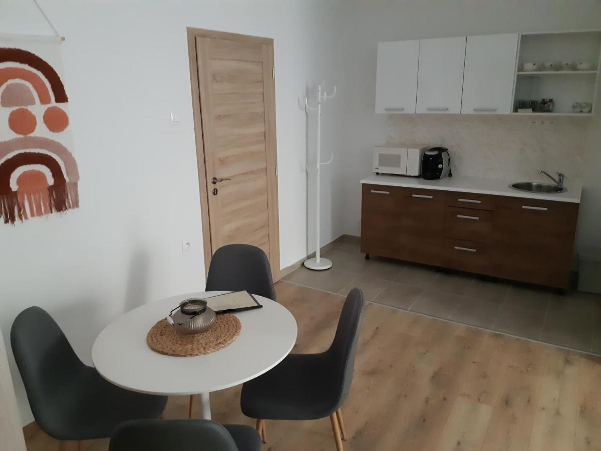 Apartamento Vilka Čachtice Exterior foto