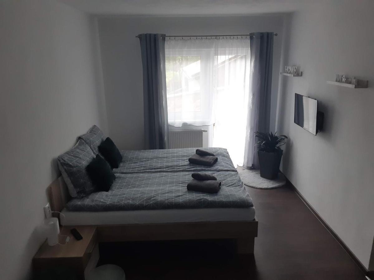Apartamento Vilka Čachtice Exterior foto