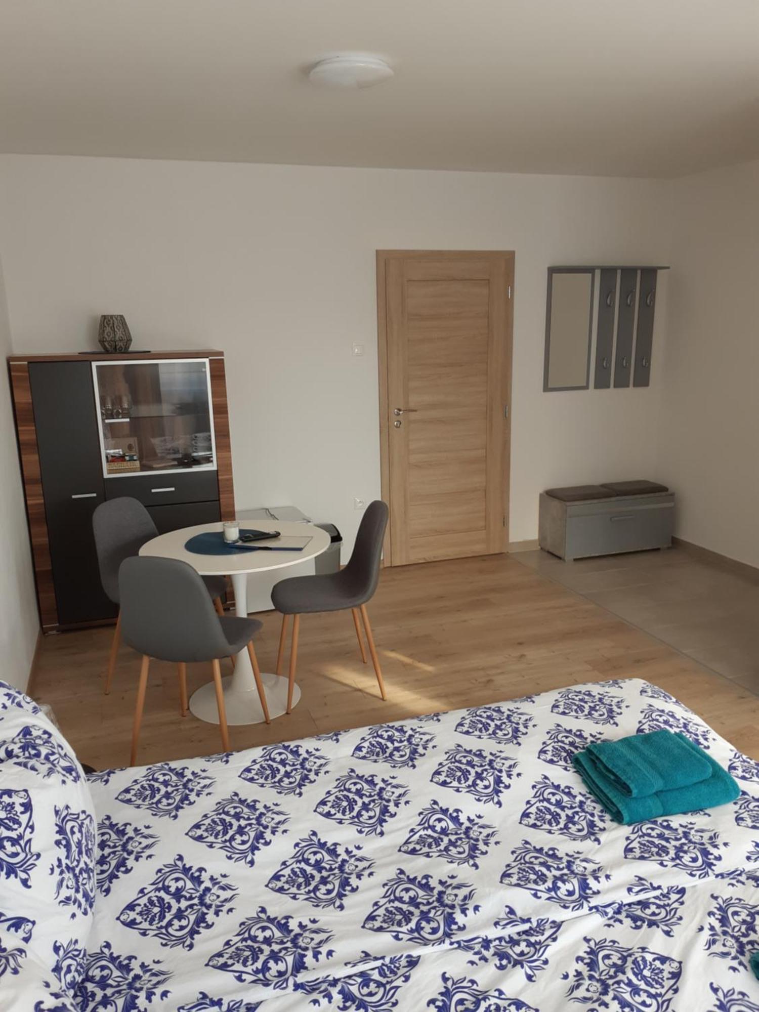 Apartamento Vilka Čachtice Exterior foto